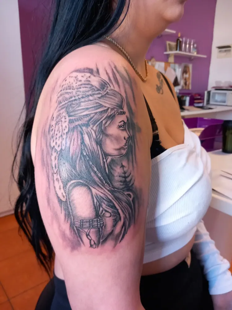 Tetovanie z tvorby MIA art TATTOO